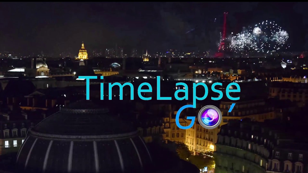 Logo TimeLapse Go' en couleur sur fond de la ville de Paris